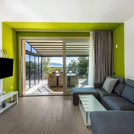 Virgilio Apartment Toscolano Maderno
